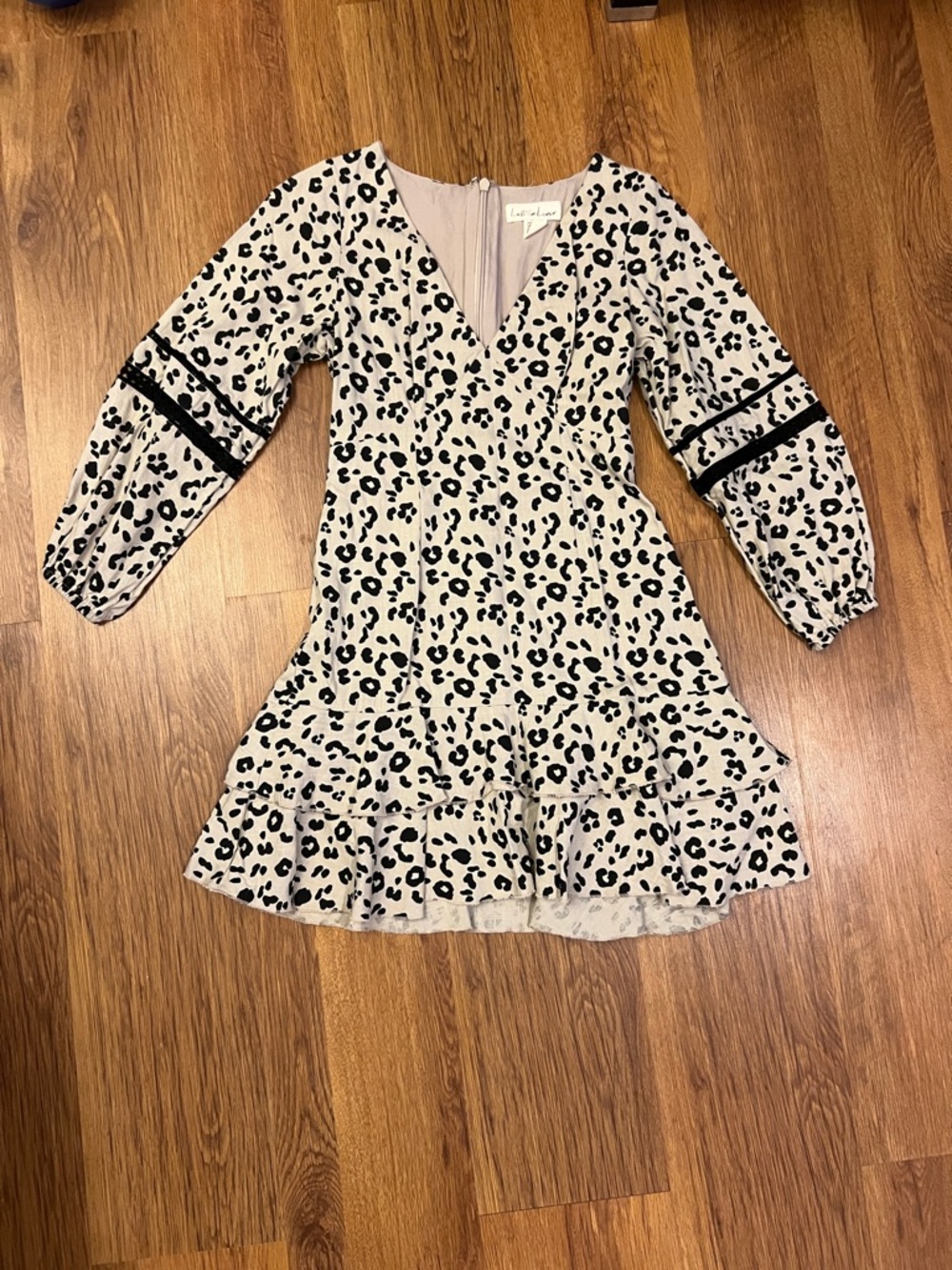 Beige Leopard-Print V-Neck Ruffle Casual Dress with Black Trim